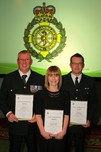 Dave Bull QAM, Nicola Harrington and Sid Murphy of the NARU Education Centre [Image courtesy of WMAS]